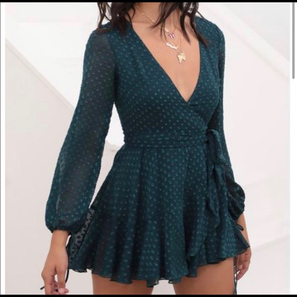 LIKE NEW! LUCY IN THE SKY! LEXI RUFFLE WRAP DRESS IN DOTTED EMERALD CHIFFON! - Picture 2 of 5